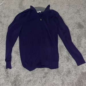 Purple quarter zip size Large, beautiful purple color it’s bearly worn and light